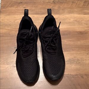 Nike Men's Air 270 Black Athletic Shoes